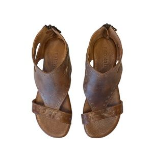 Bed Stu Soto G sandal size 9